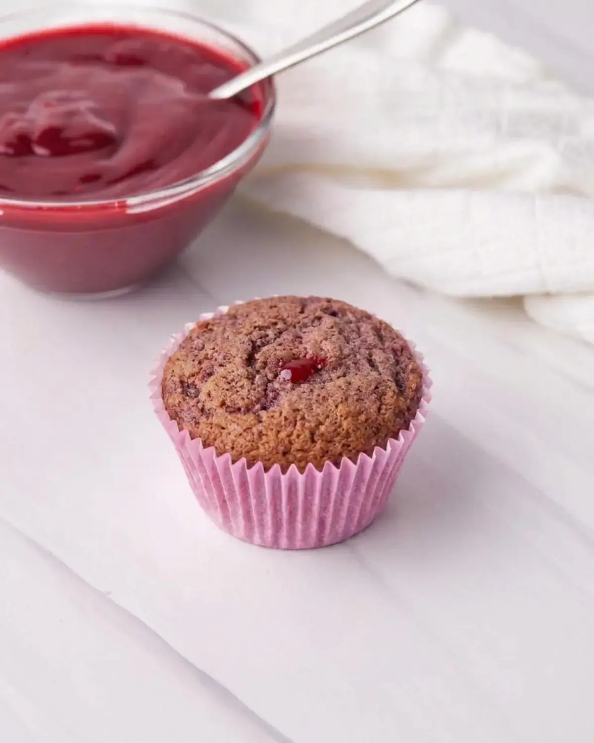 Raspberry Cupcakes With Raspberry Filling, How to assemble Raspberry Filled Cupcakes