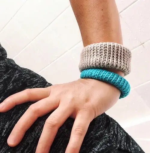 14 Crochet Bangle Bracelet Free Patterns, 9. Simple Bangles Crochet Pattern