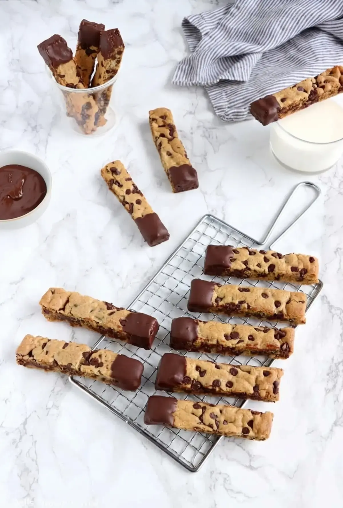 Chocolate-Dipped Cookie Sticks, What about the chocolate coating