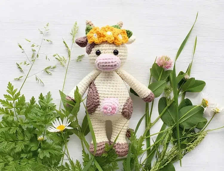 Cute Crochet Cow Patterns, Cuddle Me Cow