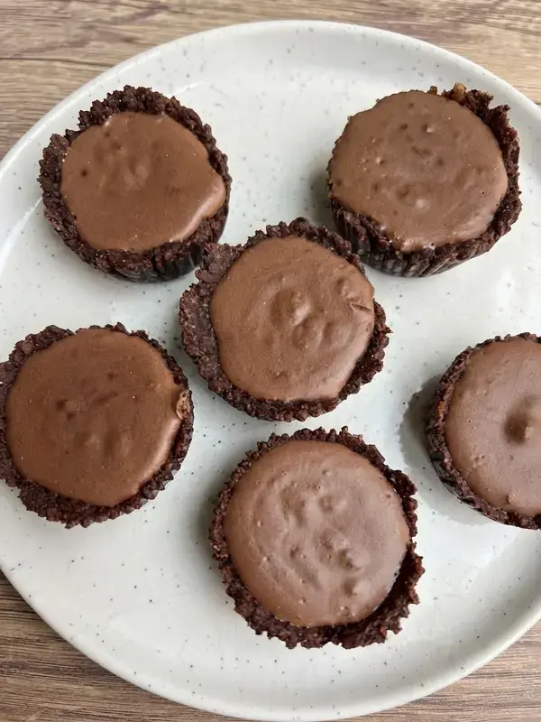 Marry Me No Bake Raspberry Chocolate Mousse Cups