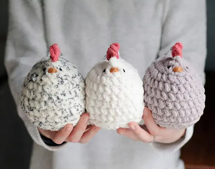 Small Crochet Projects, Mabel Chicken